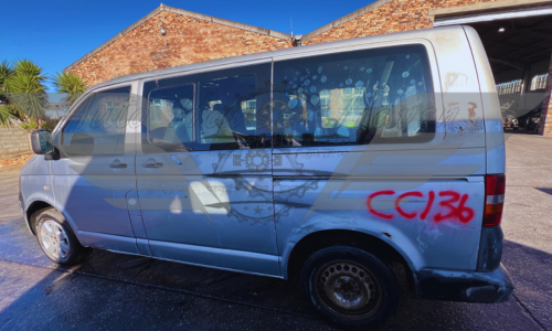 vw-kombie-t5-1.9-Diesel (7)